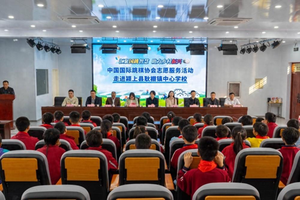 国跳智慧助力乡村振兴，孩子们与大师车轮战，未来可期