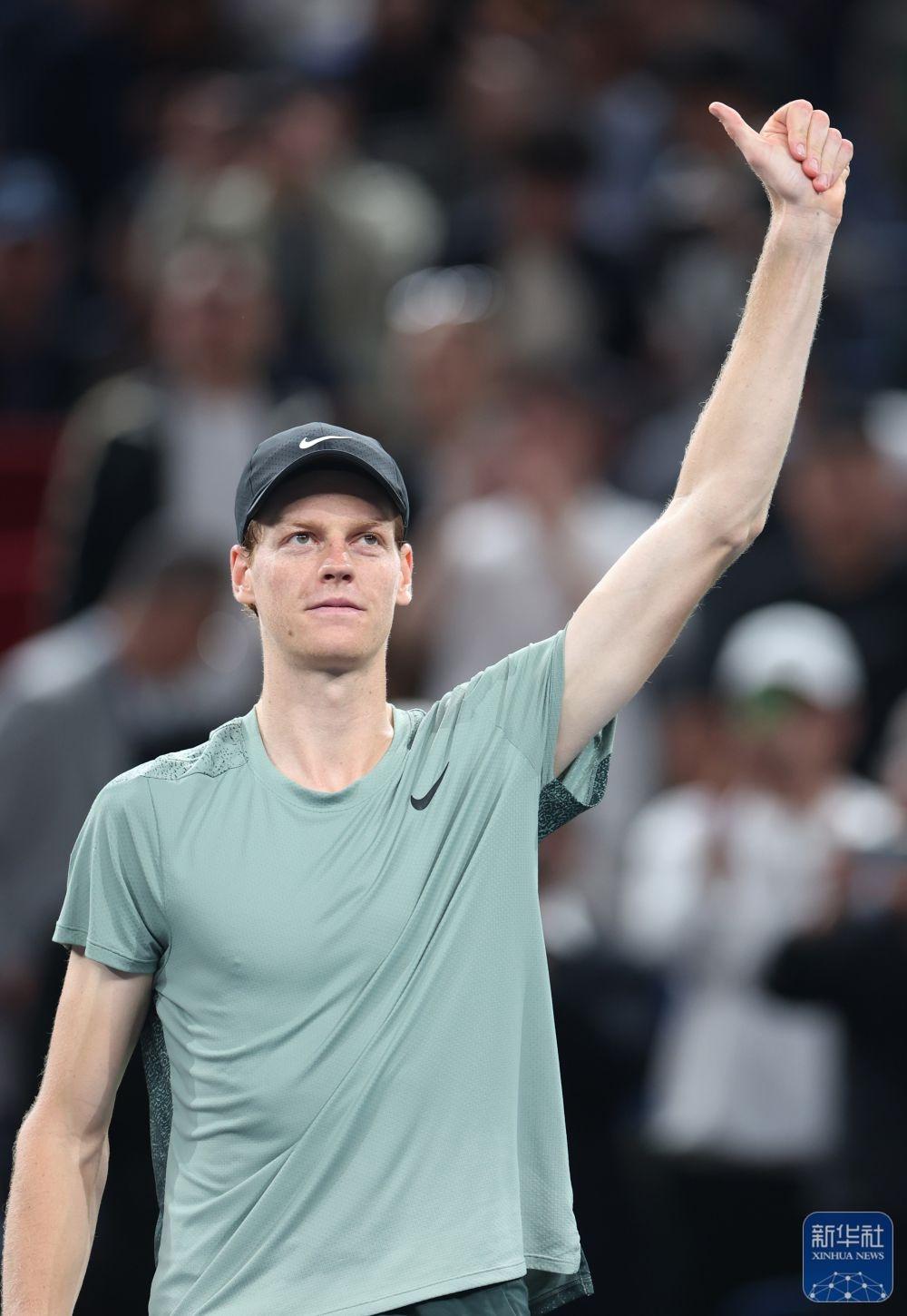 ATP 上海大师赛男单决赛：辛纳 2 比 0 焦科维奇夺冠，创造历史  第5张