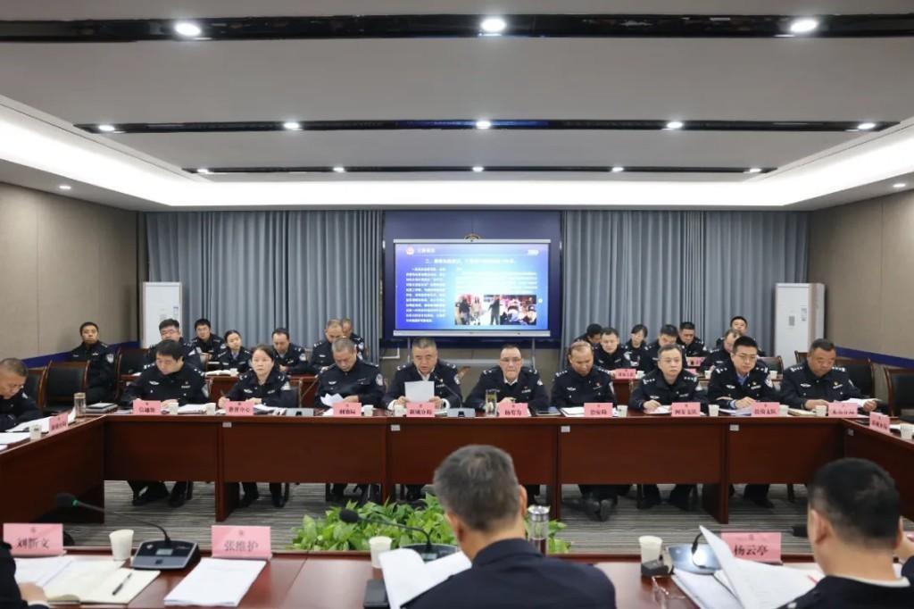 陕西省公安厅副厅长一行调研韩森寨派出所，了解基层警务工作  第6张
