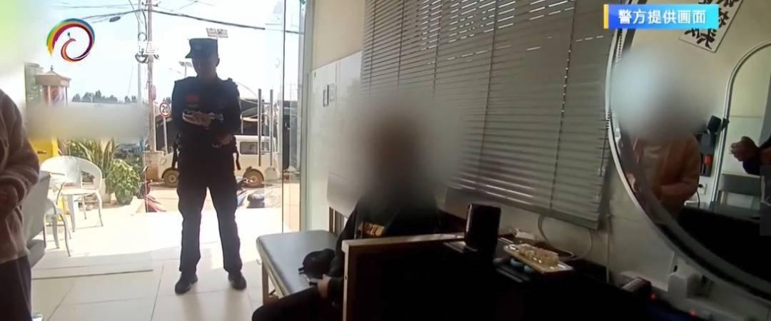 昆明一女子洗头被扯断金项链，理发店赔偿 10700 元，你怎么看？  第1张