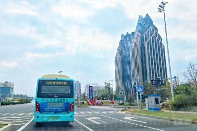 公交出行新变革！贵阳 9 条铃停公交线路，让你出行更便捷