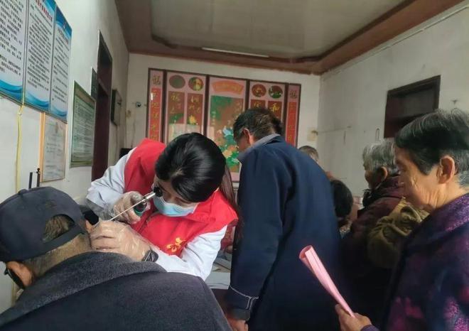 三甲医院专家下乡免费看病，魏县村民：太方便了  第3张