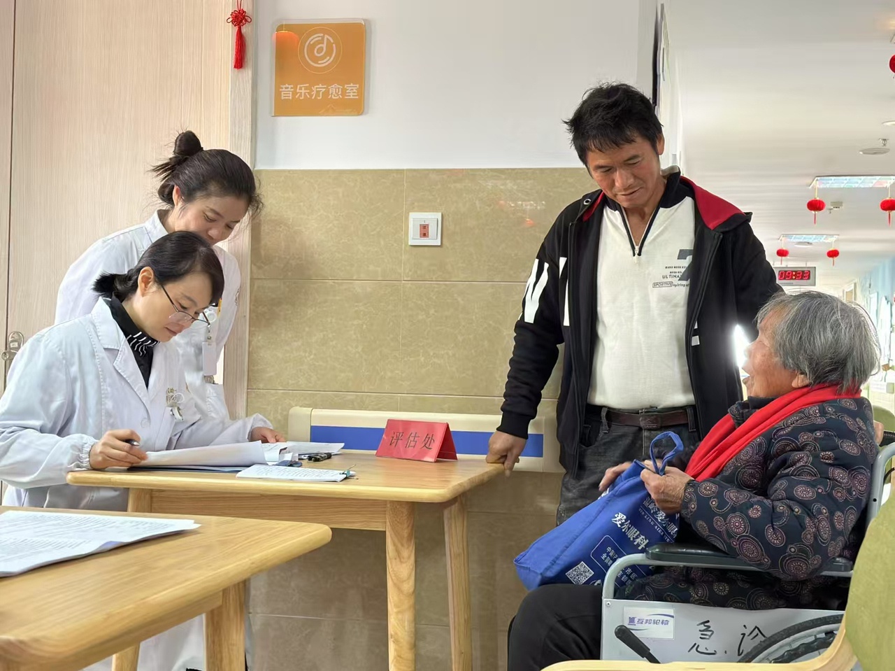 温岭箬横镇医养结合中心启用，为留守老人打造优质善养最后一里路  第2张