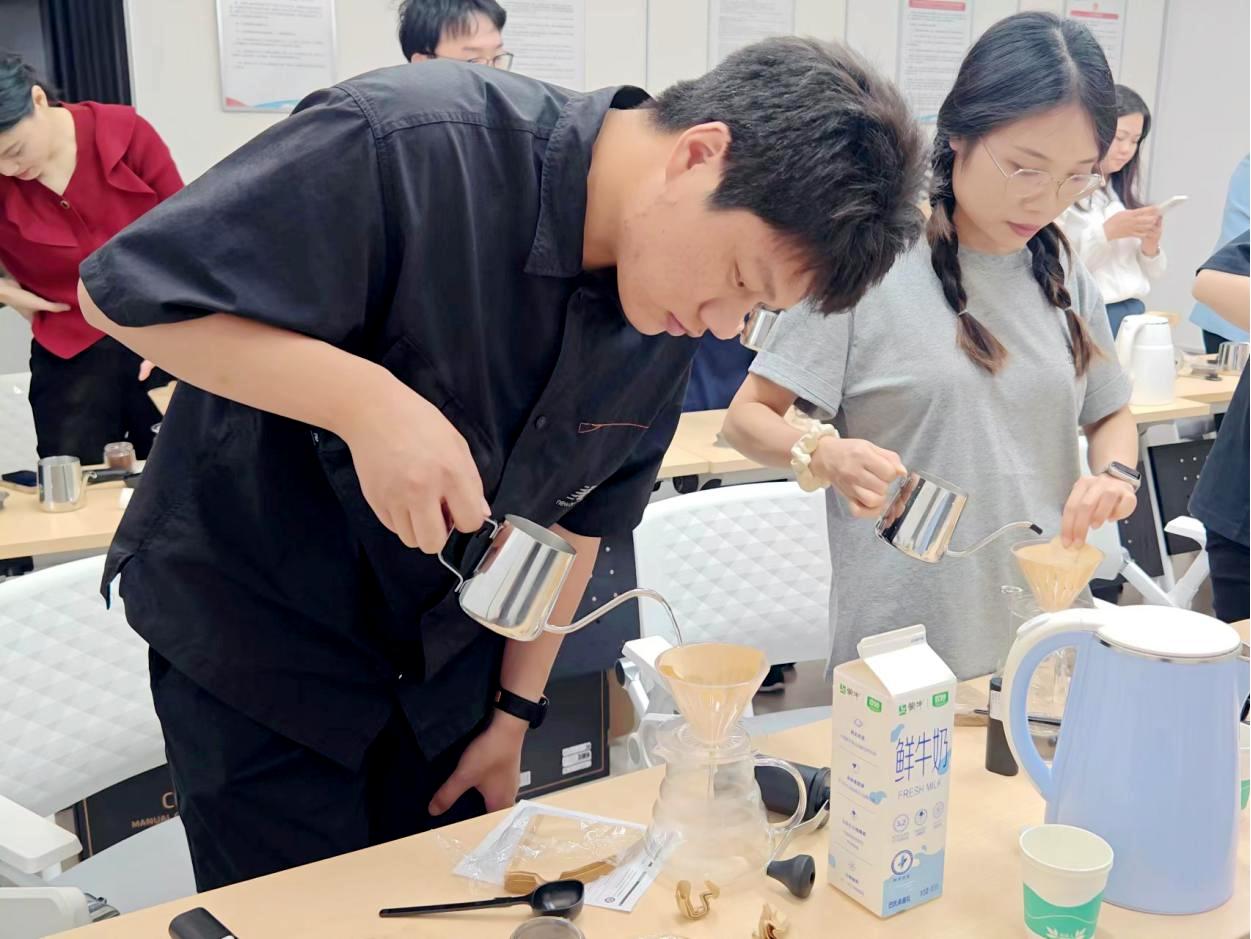 沙头街道天安社区幸福邻里节：20场活动，600人参与，味蕾与情感的双重盛宴  第2张