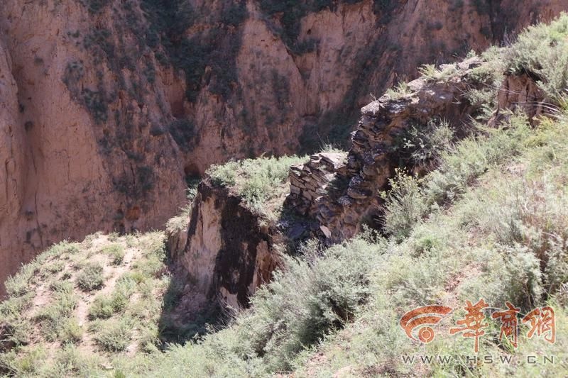 陕北黄土高原惊现龙山文化石城遗址，面积超10万平方米，历史价值惊人  第12张