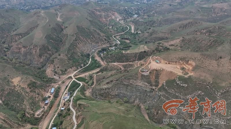 陕北黄土高原惊现龙山文化石城遗址，面积超10万平方米，历史价值惊人  第4张