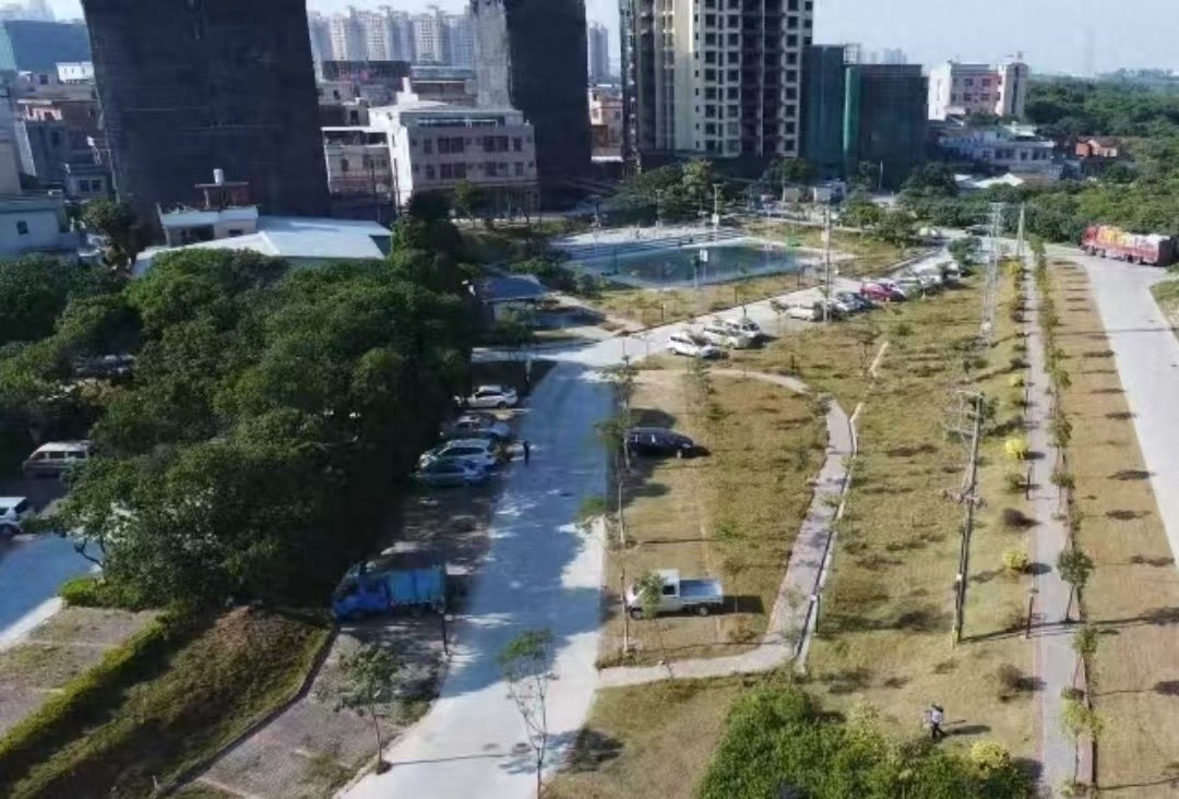 东莞大朗水口村：荒地变生态停车场，201个停车位解决停车难题  第1张