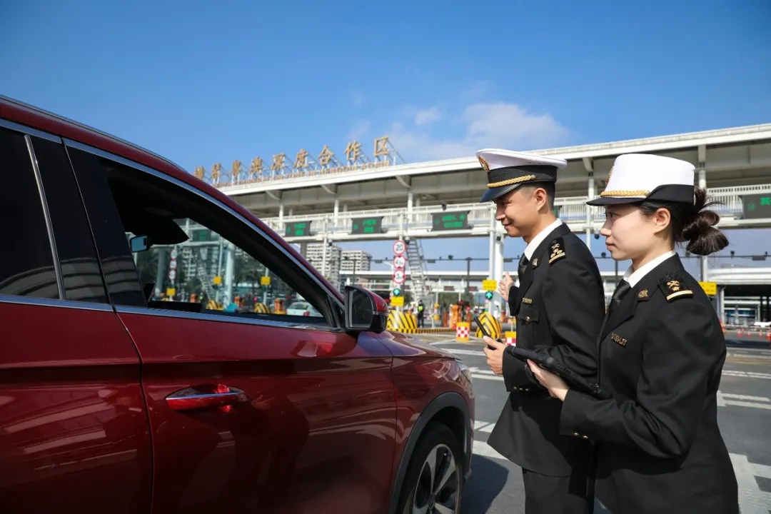 拱北口岸日均通关超30万人次，内地与澳门贸易便利化再升级  第5张