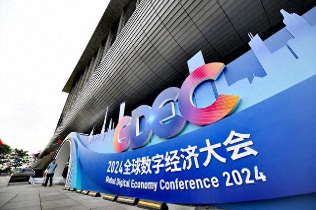 2025年北京展会场馆大升级！室内展览面积将突破62万平方米，活动数量和规模双增长  第1张