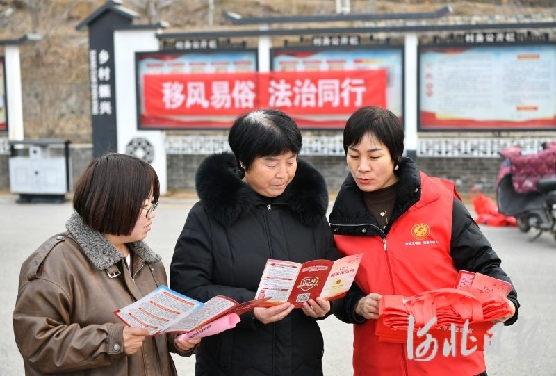 迁安五重安镇：文明之风吹进千家万户，移风易俗文艺汇演精彩纷呈  第4张