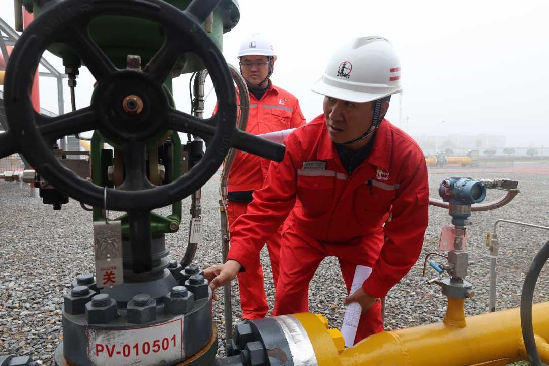 中原油田储气库群启动采气，300万立方米天然气温暖华北千家万户  第2张