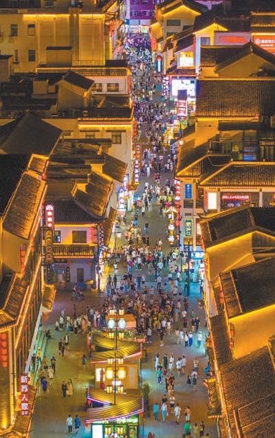 孤舟爆火，苏州美食文化成焦点，你尝过鳝糊面吗？  第1张