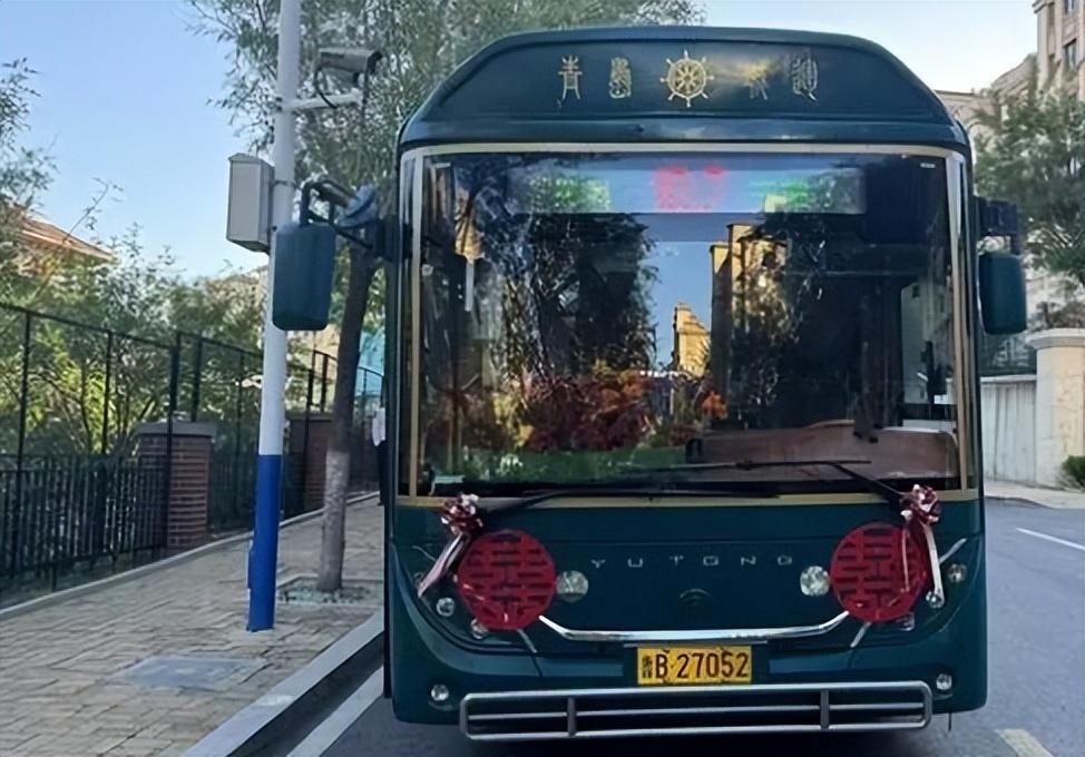移风易俗新风尚：集体婚礼成为年轻人的新选择  第2张