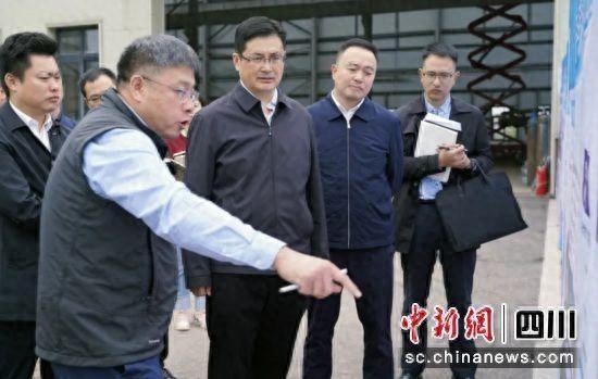 雅安雨城区全力推进园区建设，打造工业强市新引擎  第1张