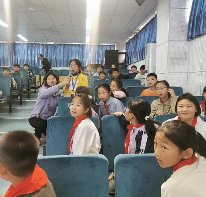 秦岭终南山地质公园科普进校园，点亮知识与环保之光  第4张