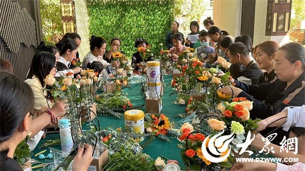 巧手插花树新风，20 个家庭齐聚，这场活动太精彩  第2张