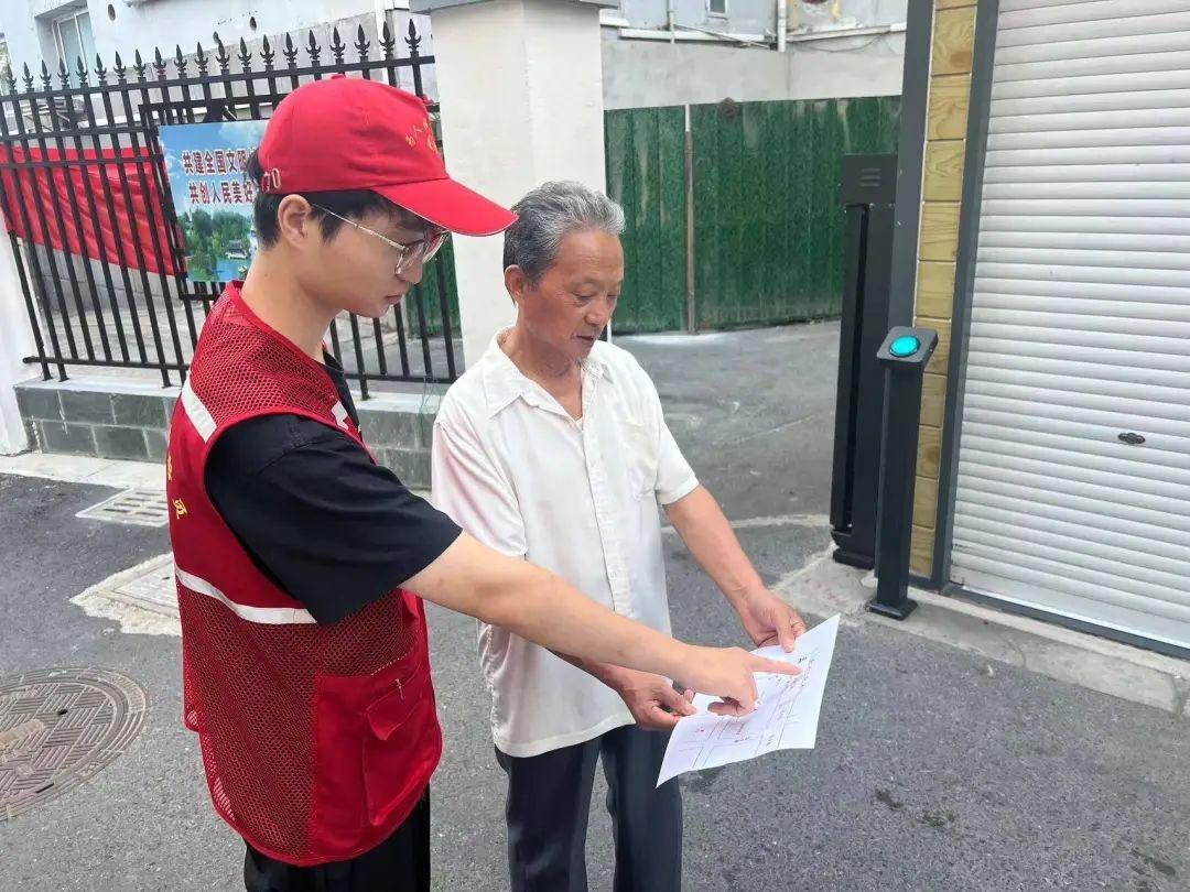 国庆游扬州，文明驿站助游客，服务暖心获点赞  第2张