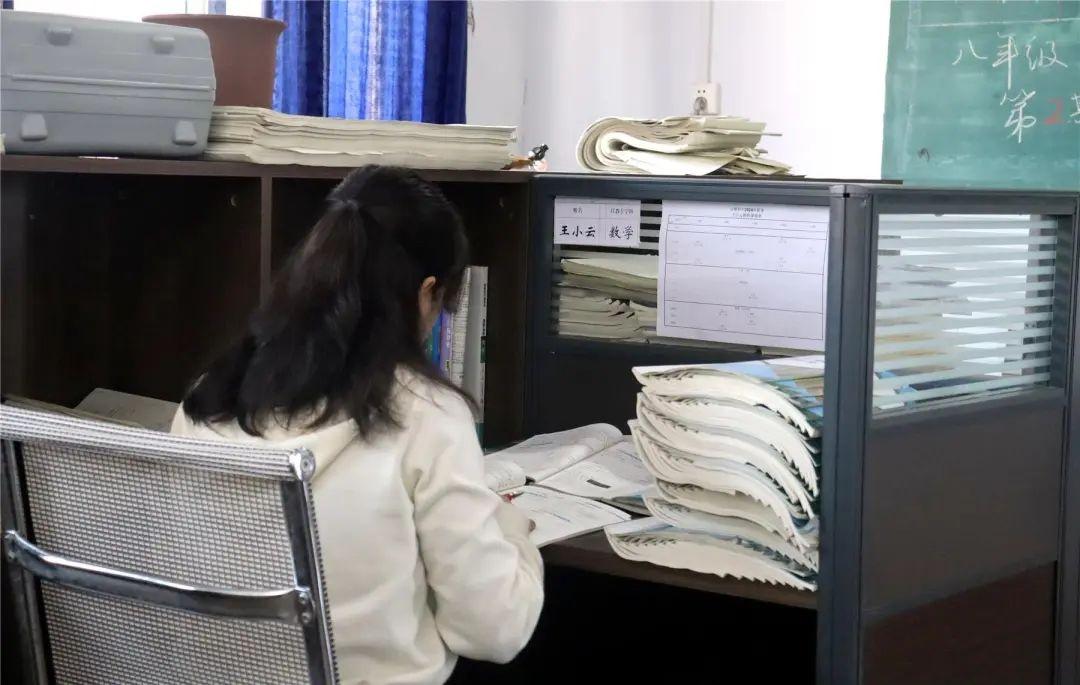 云阳好人王小云：柔弱双肩扛起家庭重担，成为大家心中温暖的光  第7张