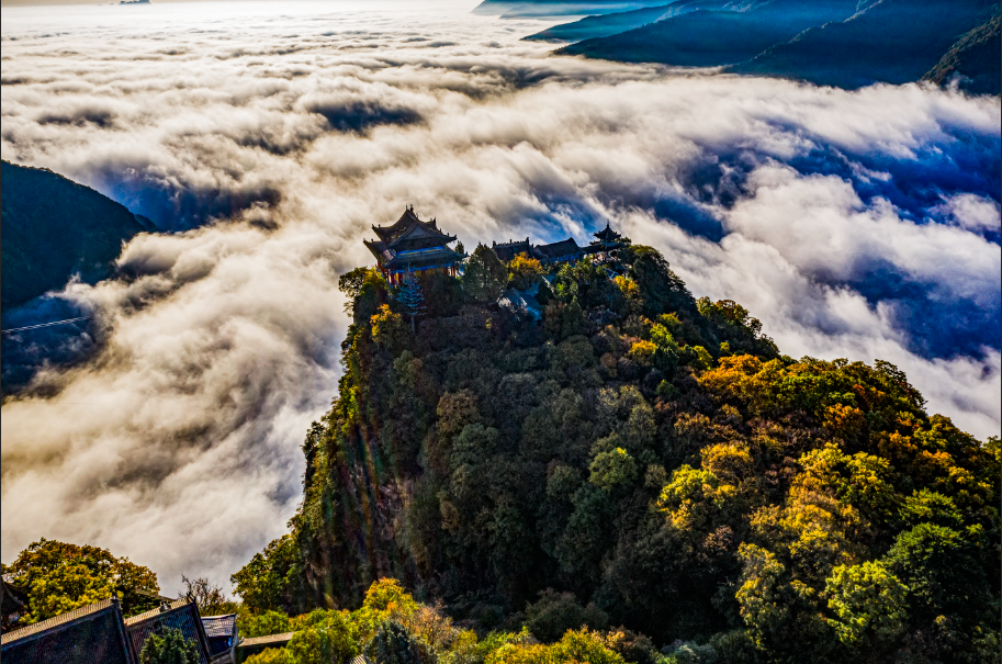 震撼！深秋的崆峒山如梦幻仙境，美得让人窒息  第7张