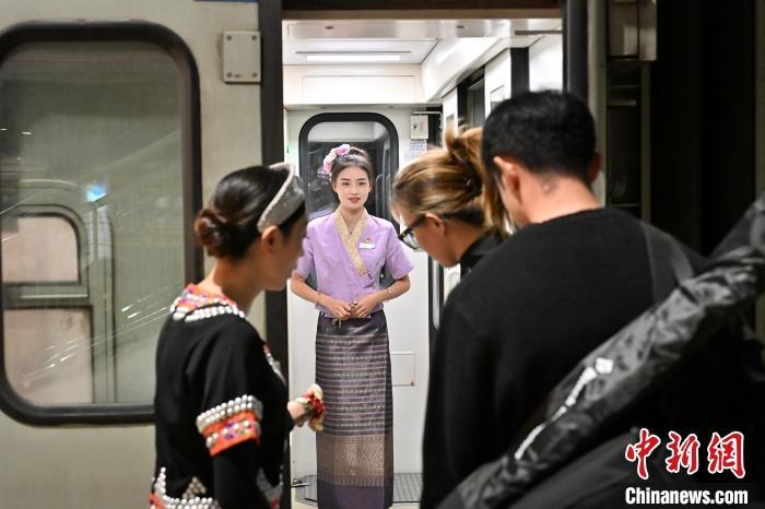 Y752/754 次列车：十年运送旅客超千万人次，带你领略不一样的云南之美  第2张