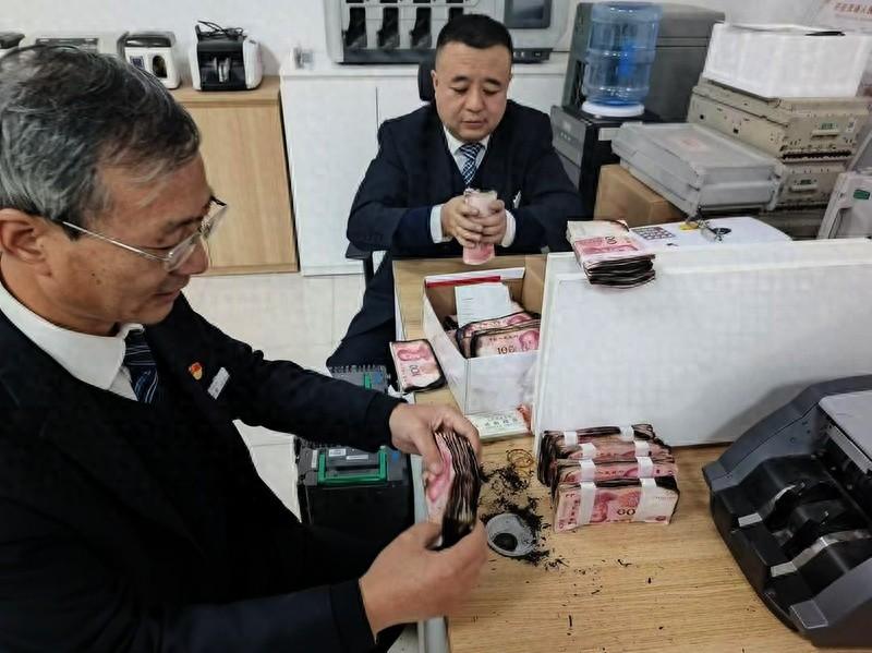 家中失火现金被烧，工商银行能否帮客户挽回损失？  第1张