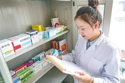 大学生村医牟柏余：用青春守护村民健康  第1张
