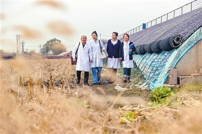 大学生村医牟柏余：用青春守护村民健康  第4张