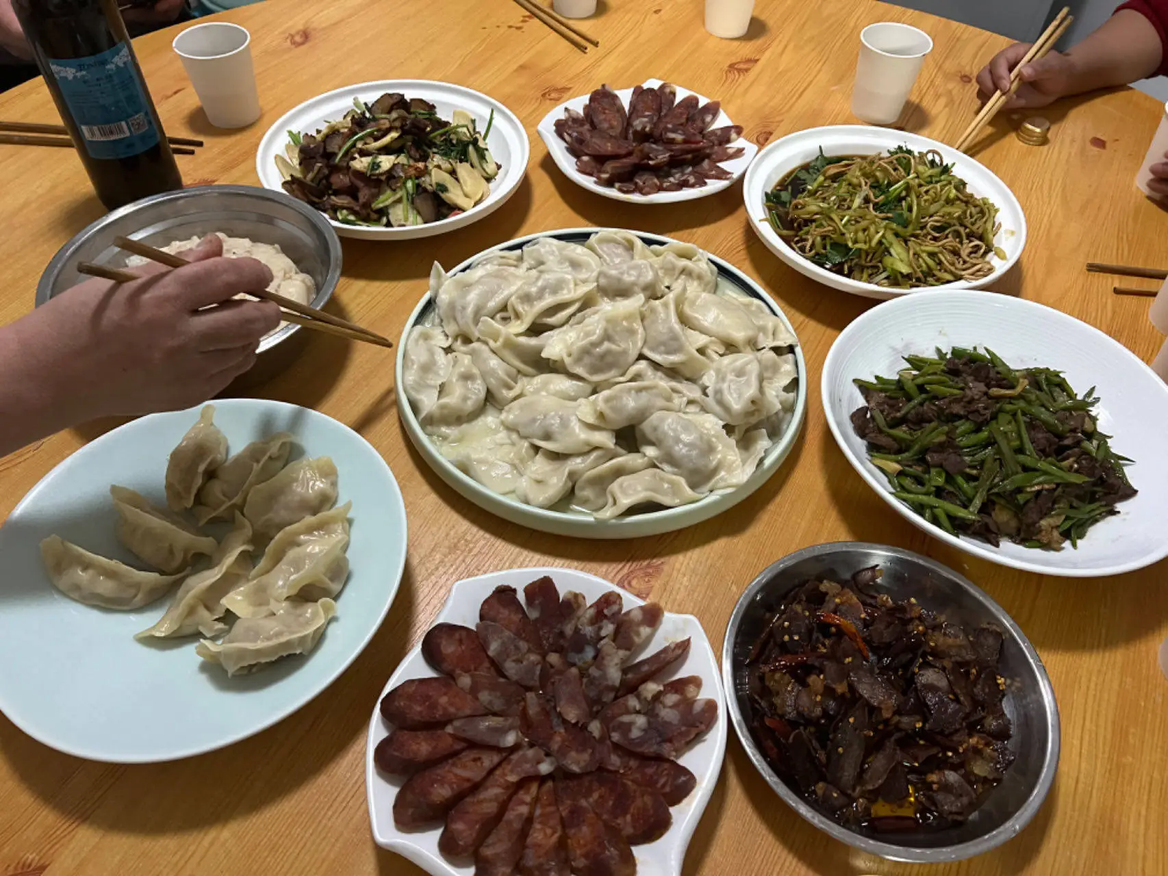 外卖骑手带患儿跑单视频竟是虚假摆拍?真相令人 第3张 外卖骑手带患儿跑单视频竟是虚假摆拍?真相令人 第3张