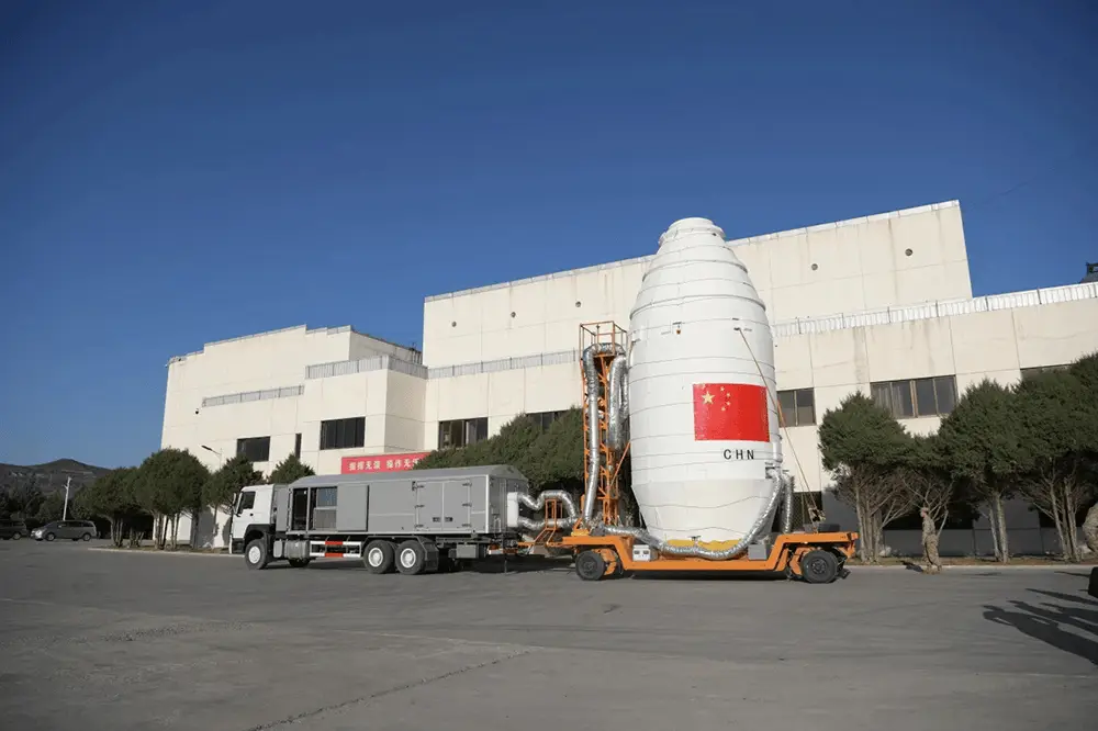 长征四号乙运载火箭点火升空，成功将海洋盐度探测卫星送入预定轨道  第4张