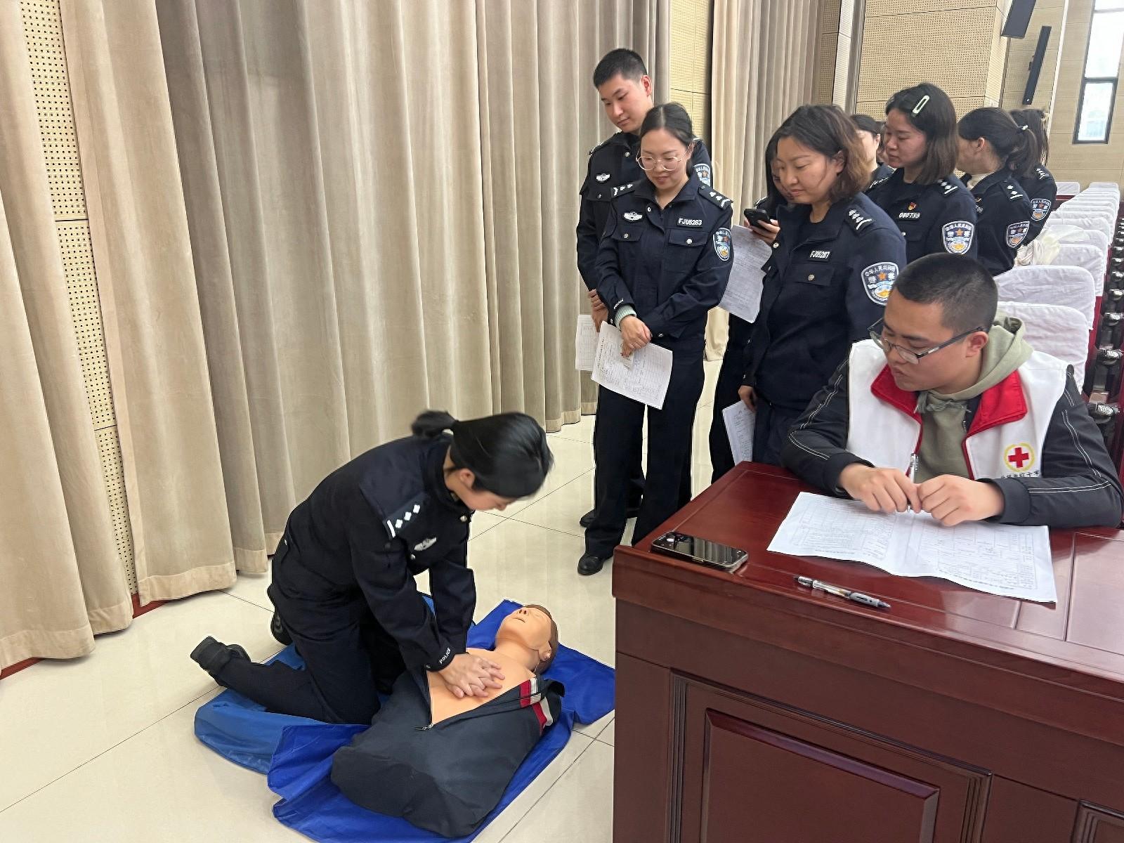 公安民警辅警急救培训，这些知识你掌握了吗？