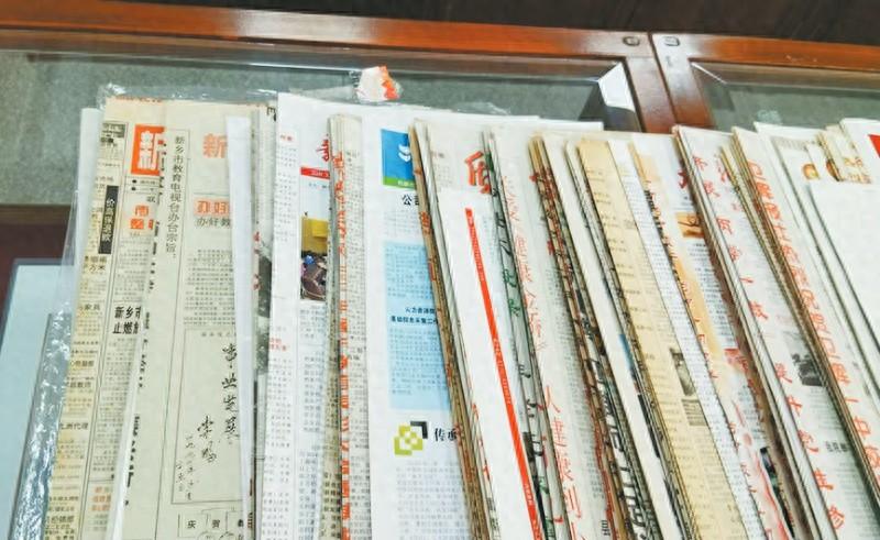 集报爱好者王余清捐赠珍贵文献资料，助力地方文化研究  第1张