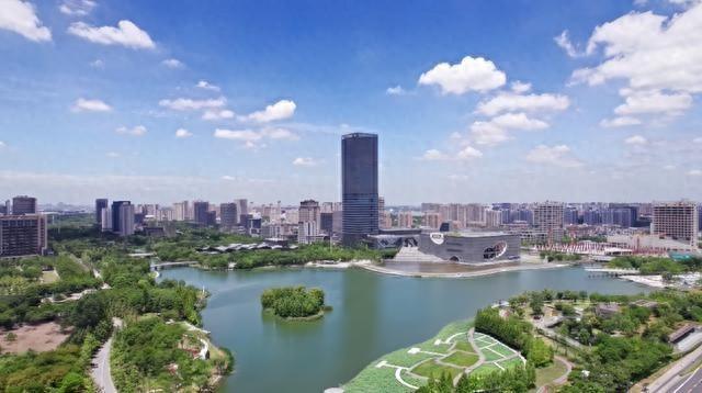 嘉定区首个水资源论证区域评估报告通过评审，强化水资源监管，优化营商环境