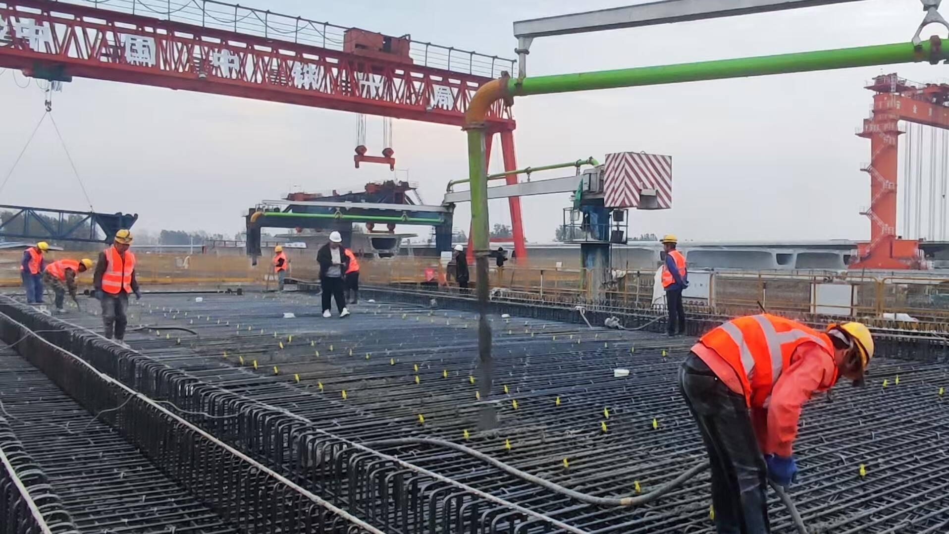 雄商高铁站前十二标箱梁预制任务完美收官，中铁十局再创佳绩  第2张