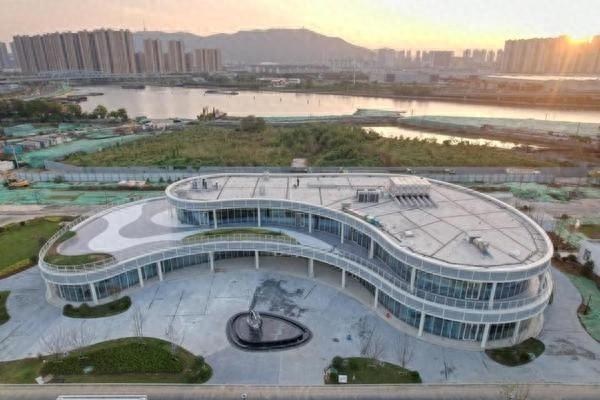 无锡市首个全地埋式大型污水处理厂完工，河水清澈鱼儿欢  第1张