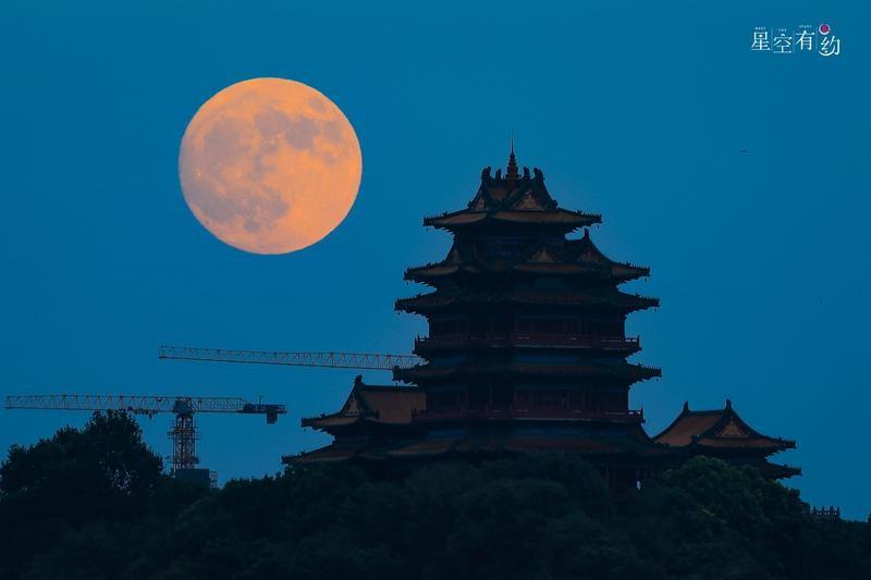 11 月 16 日超级月亮来袭，错过再等一年  第3张