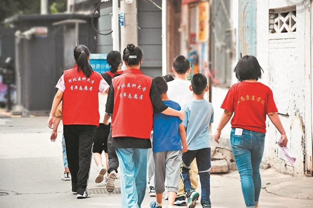 3900 余场助残志愿服务活动，小橘灯如何温暖特殊儿童？  第1张