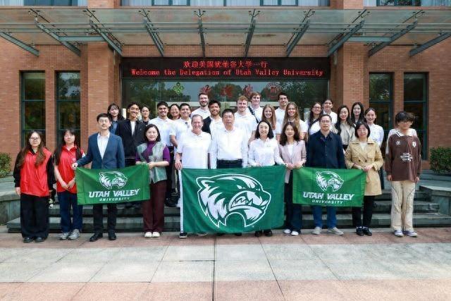 中美青年文化交流研修营：一场穿越古今的友谊之旅