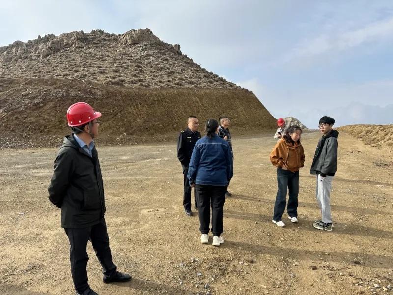 阿拉善盟应急管理局联合多部门开展矿山企业检查行动，保障安全生产