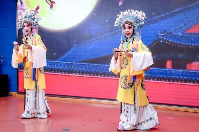 古韵泉州与风华上海牵手，共绘老年教育新篇章  第2张