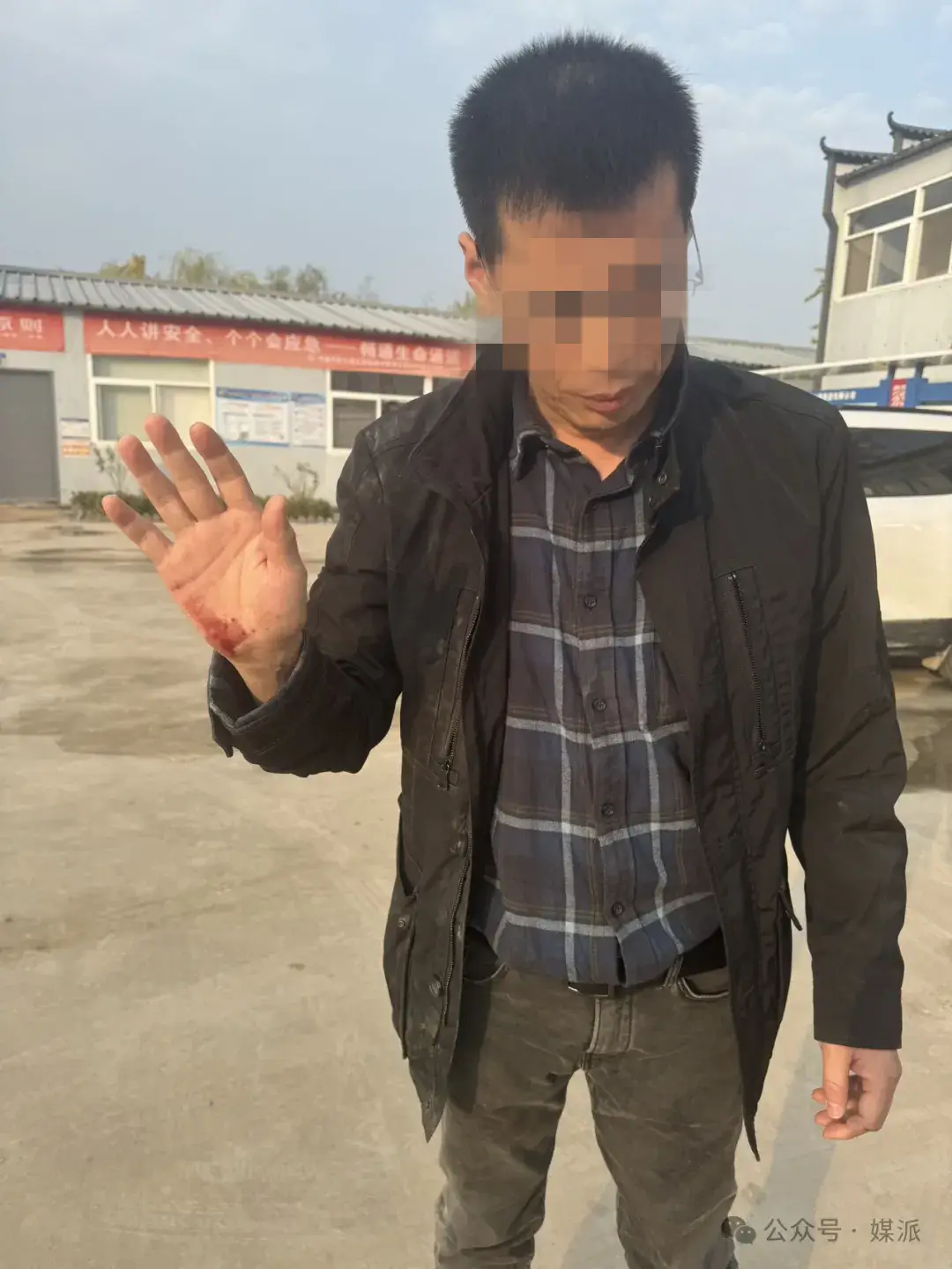 中铁七局施工现场，记者遭袭！合新高铁建设材料以次充好？  第1张