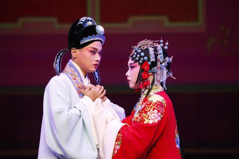秦腔情殇首演：五年守孝归来，爱情能否重燃？  第2张