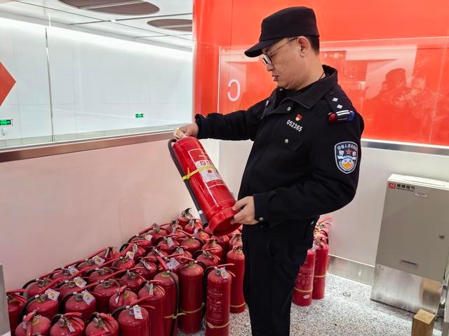 北京地铁新线开通倒计时！安保措施全面升级，乘客安全有保障  第2张