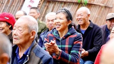 重阳节，遂宁市各地活动精彩纷呈，让老人感受满满关爱  第7张