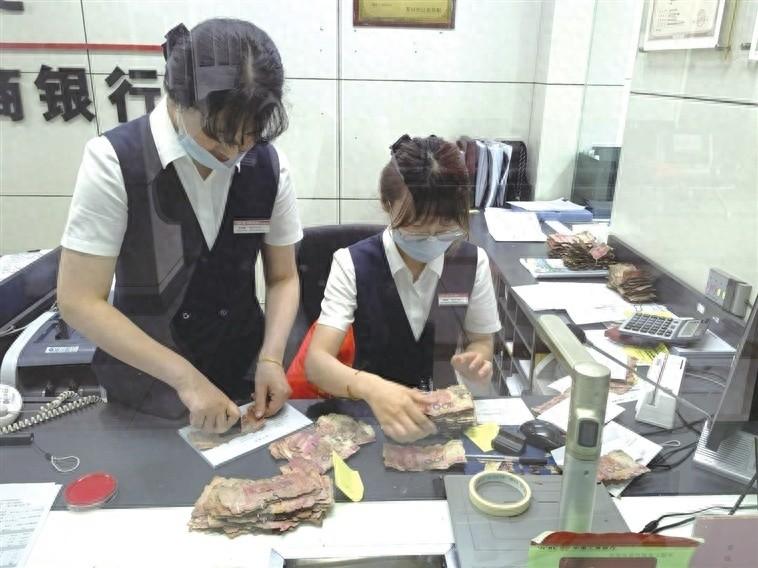 残损币还能兑换吗？银行工作人员给出答案