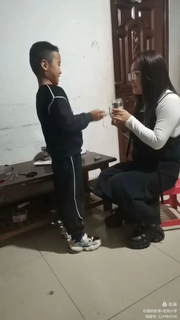 九九重阳日，浓浓感恩情！灞桥区老洞小学开展重阳节主题实践活动  第9张