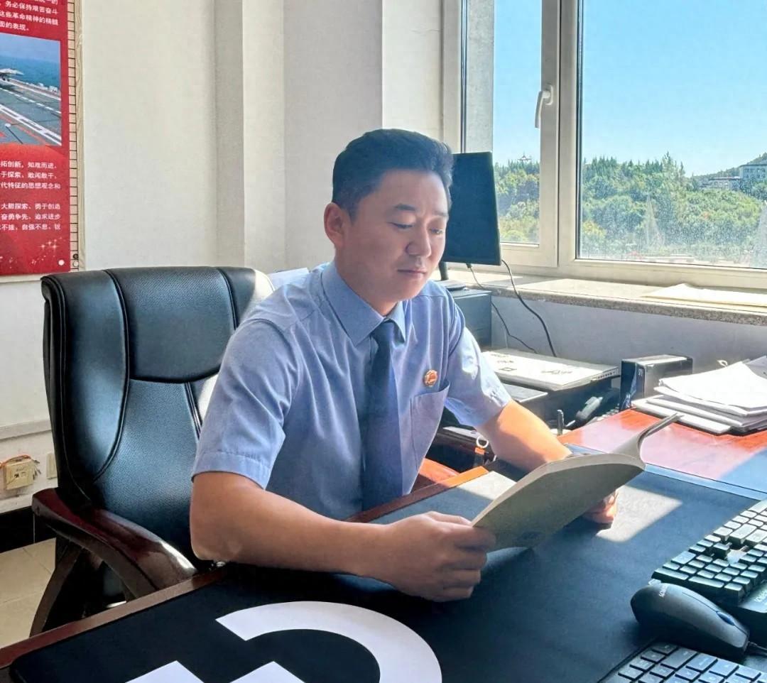 年轻干部成长秘籍：上派学习、下挂锻炼，听听他们的故事
