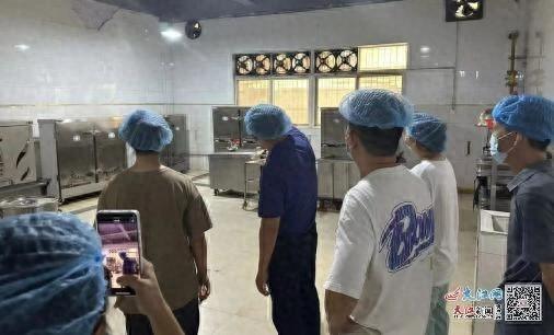 开学季食堂大检查，学生饮食安全有保障