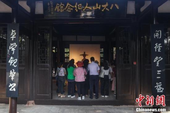 夜登滕王阁，领略千年古韵！海外华文媒体人这样说……  第2张