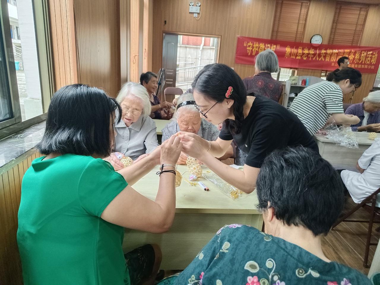 8 年 1100 余次体检服务，养老院里的医生们是如何做到的？  第2张