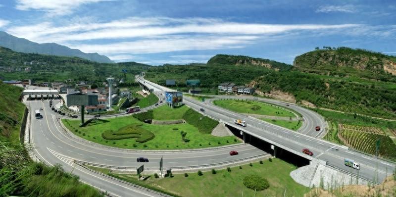 四川高速公路将迎大变革！新增互通式立交和服务区，你期待吗？